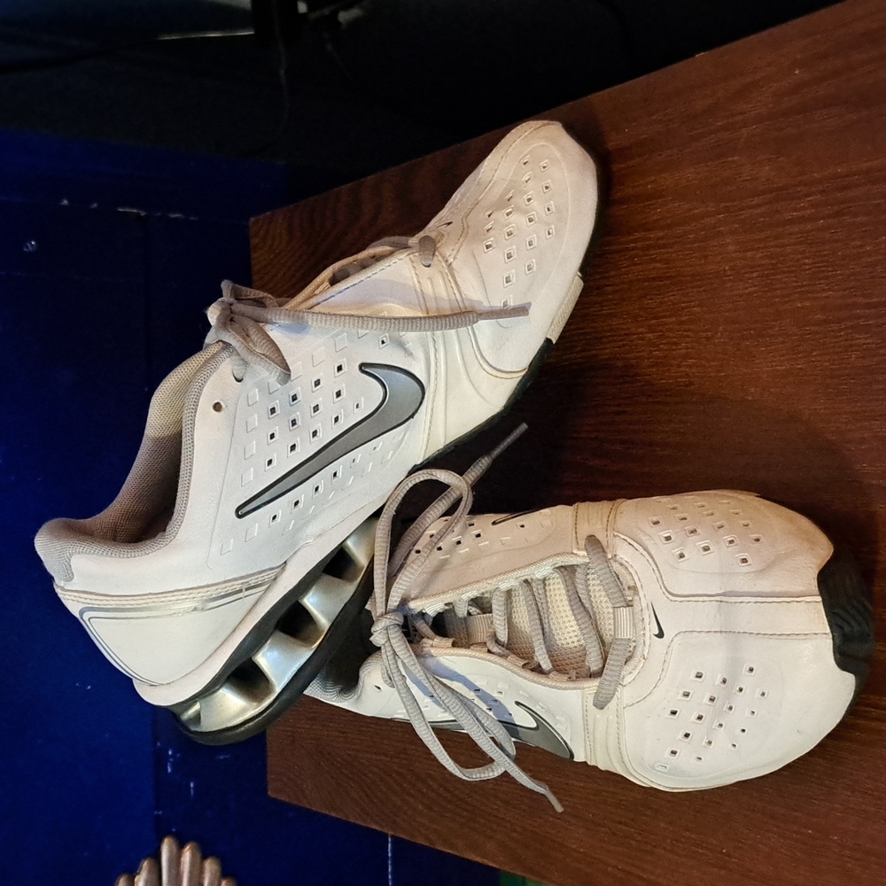 Nike Reax Rockstar sneakers